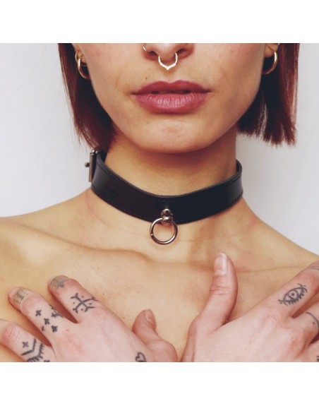 Collier fin anneau Noir
